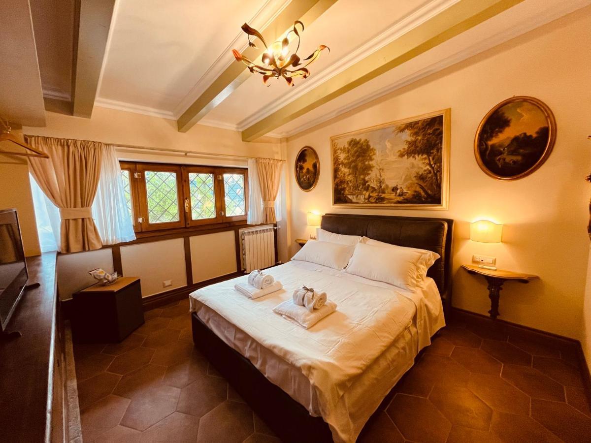 Hotel La Vecchia Torre Roma Esterno foto